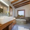 rentavillamallorca.com/villa6/baño